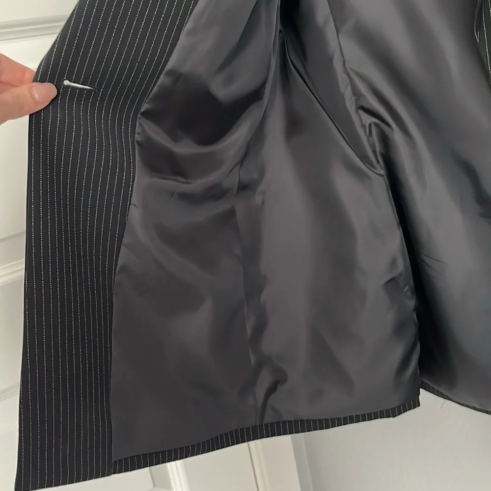 Le Suit Petite Black pin stripe Suit Blazer and Skirt - Picture 3 of 14